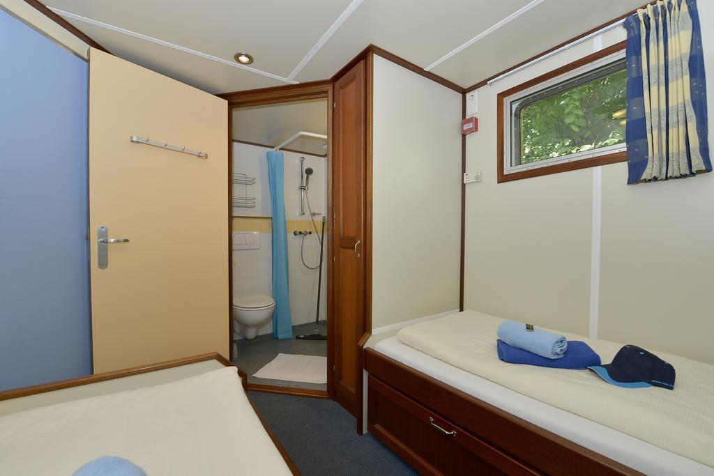 Ms Mecklenburg Hotelschiff Βερολίνο Εξωτερικό φωτογραφία
